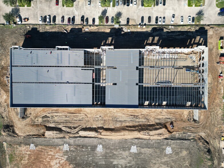 More Photos Of 9220 Kirby Dr, Houston Unknown For Lease