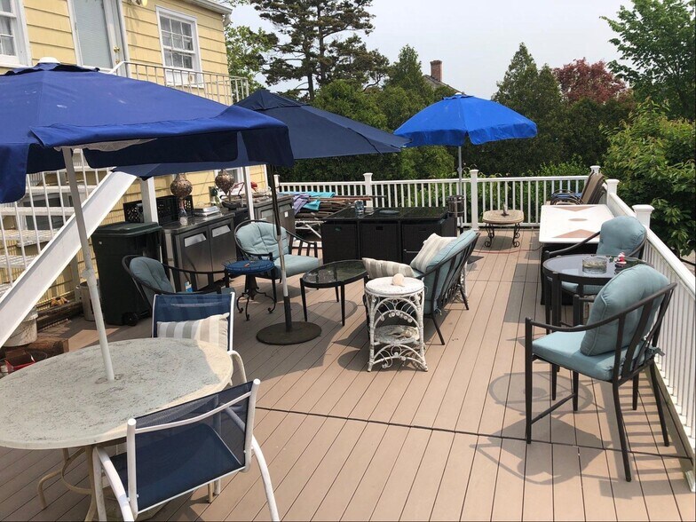 More Photos Of 755 Montauk Hwy, Water Mill Restaurant For Sale