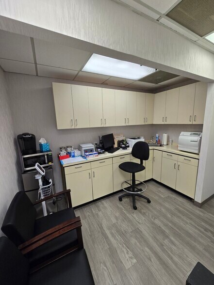 More Photos Of 233 E Shore Rd, Great Neck Medical For Sale