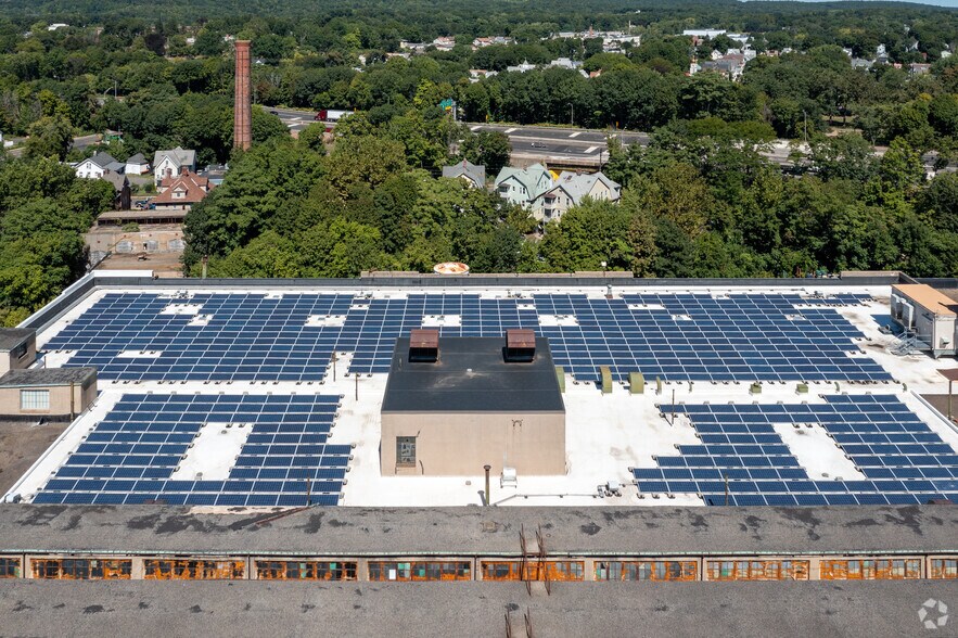 More Photos Of 290 Pratt St, Meriden Light Manufacturing For Lease