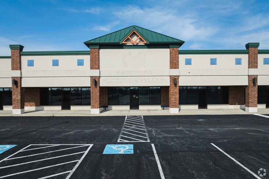 More Photos Of 7430 Timberstone Dr, Findlay Freestanding For Sale