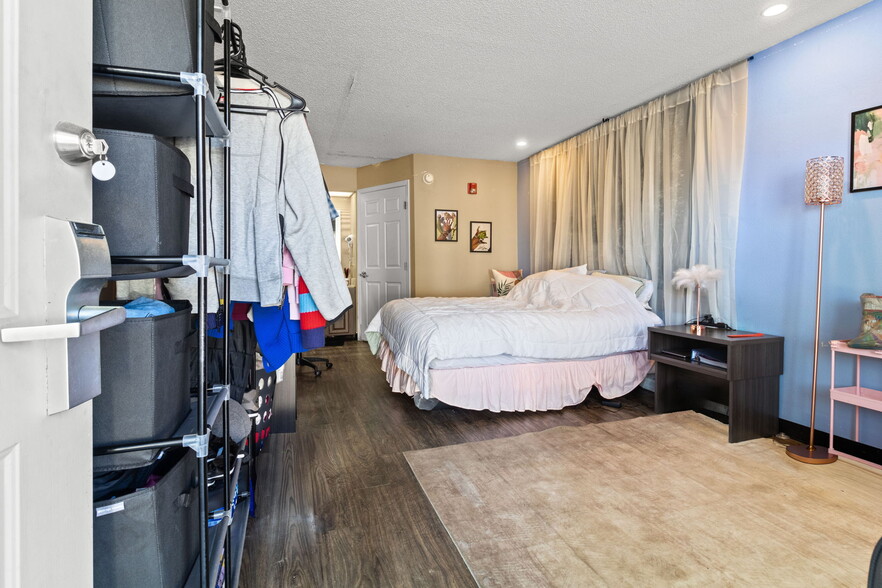 More Photos Of 2350 Chestnut St, Orangeburg Hotel For Sale