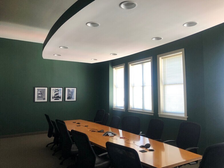 More Photos Of 200 S Elm St, Greensboro Loft Creative Space For Lease