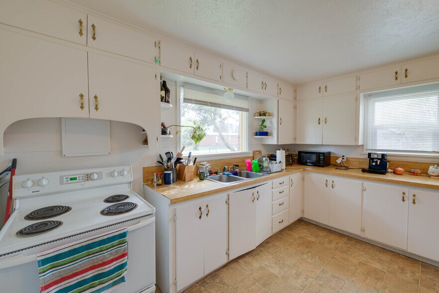 More Photos Of 1629 River Rd, Missoula Apartments For Sale