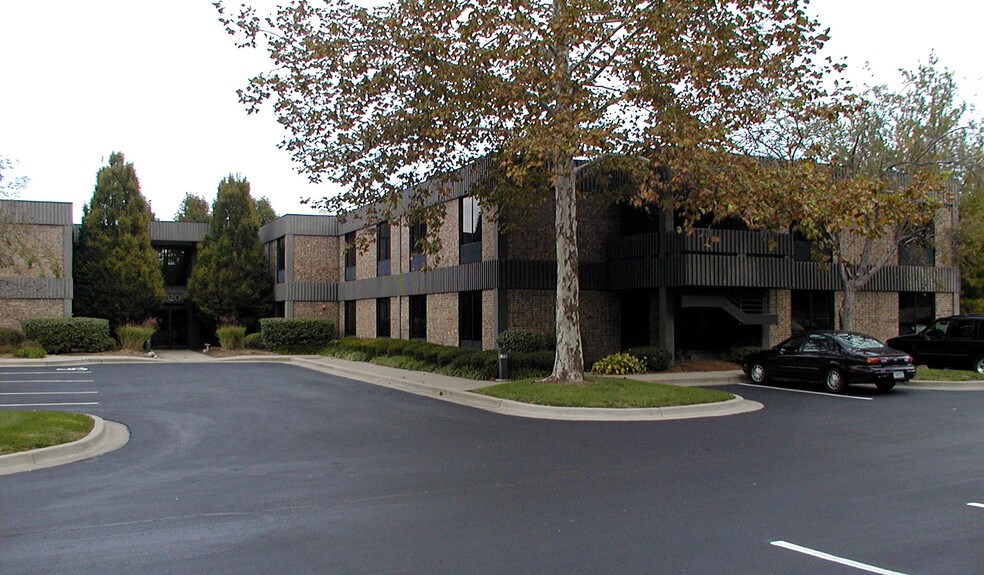 More Photos Of 6320 Lamar Ave, Overland Park Office For Lease