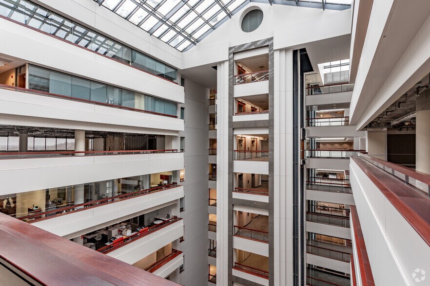 More Photos Of 2300 Main St, Kansas City Coworking Space