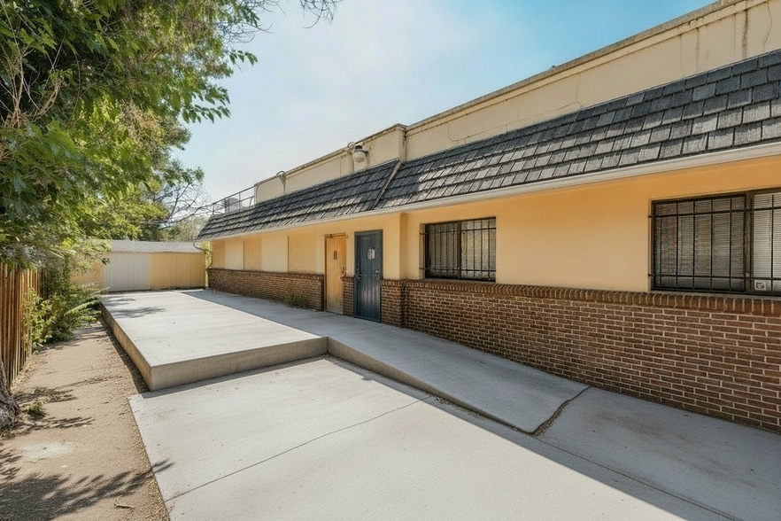 More Photos Of , Denver General Retail For Sale