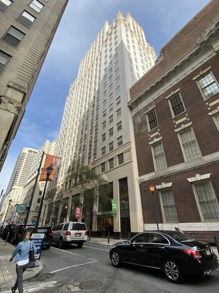 More Photos Of 1528 Walnut St, Philadelphia Office For Lease