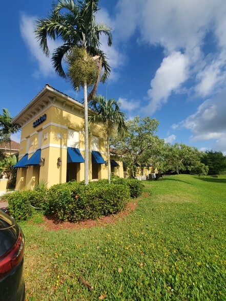 More Photos Of 5900 N Hiatus Rd, Cooper City Medical For Lease