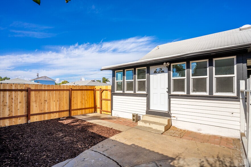 More Photos Of 134-138 5th Ave, Chula Vista Apartments For Sale