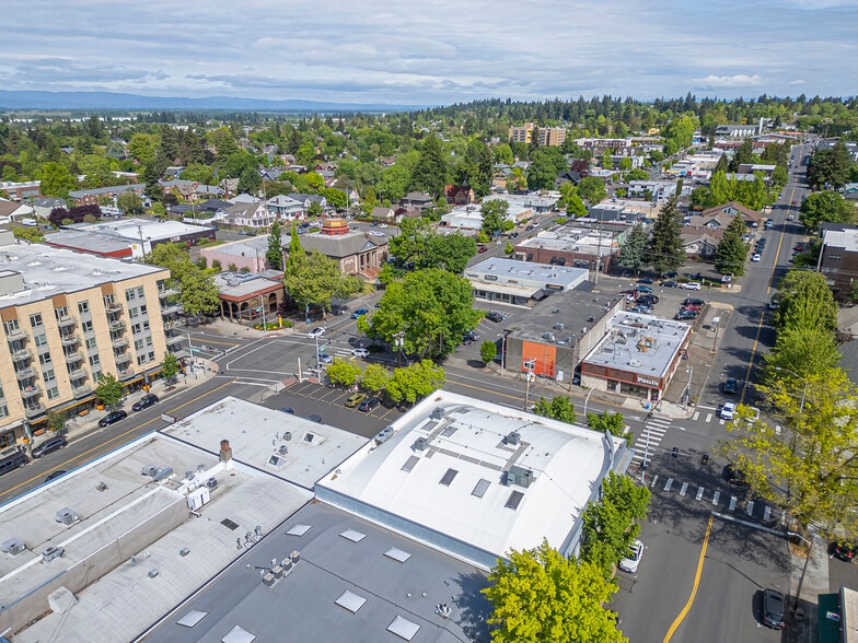 More Photos Of 1714 Broadway St, Vancouver Auto Repair For Lease