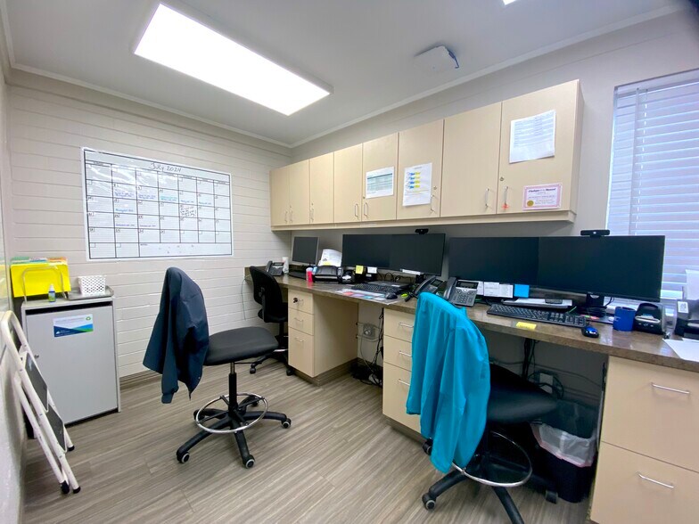 More Photos Of 125 S Park Ave, Apopka Medical For Lease