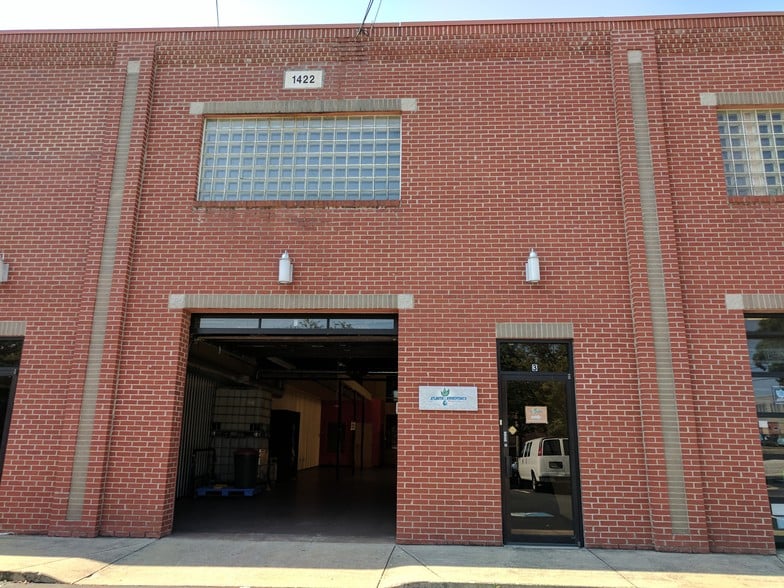 More Photos Of 1422 Woodmont Ln NW, Atlanta Showroom For Sale