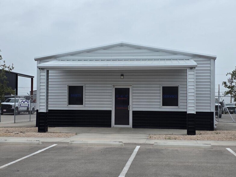 Primary Photo Of 10904 Texas 191, Midland Industrial For Lease