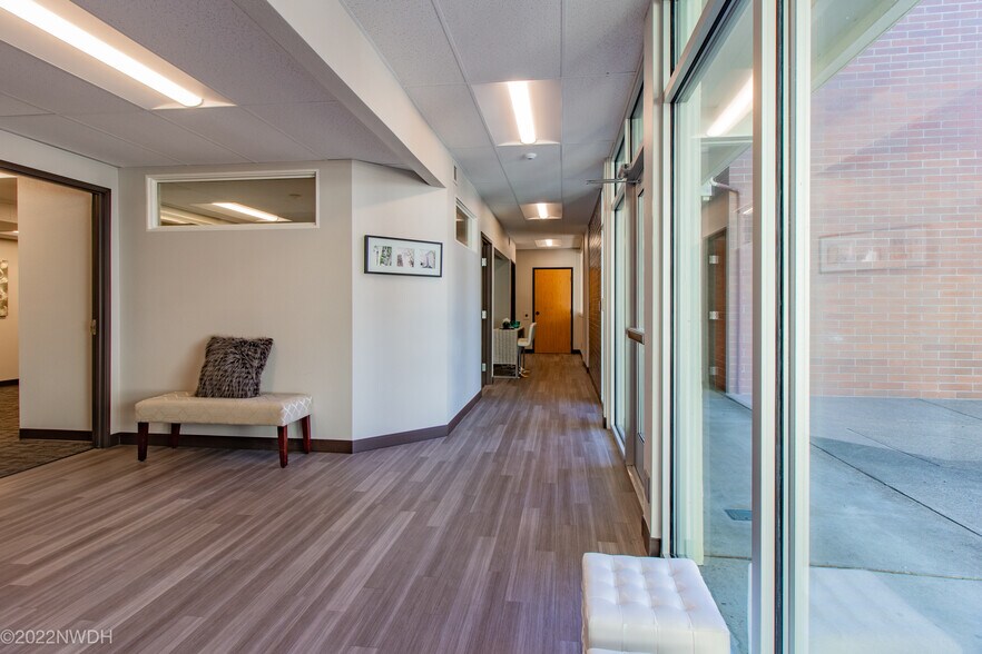 More Photos Of 1445 Willamette St, Eugene Medical For Lease