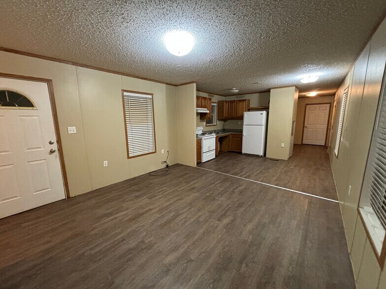 More Photos Of 7008 C R 1500, Shallowater Manufactured Housing Mobile Home Park For Sale