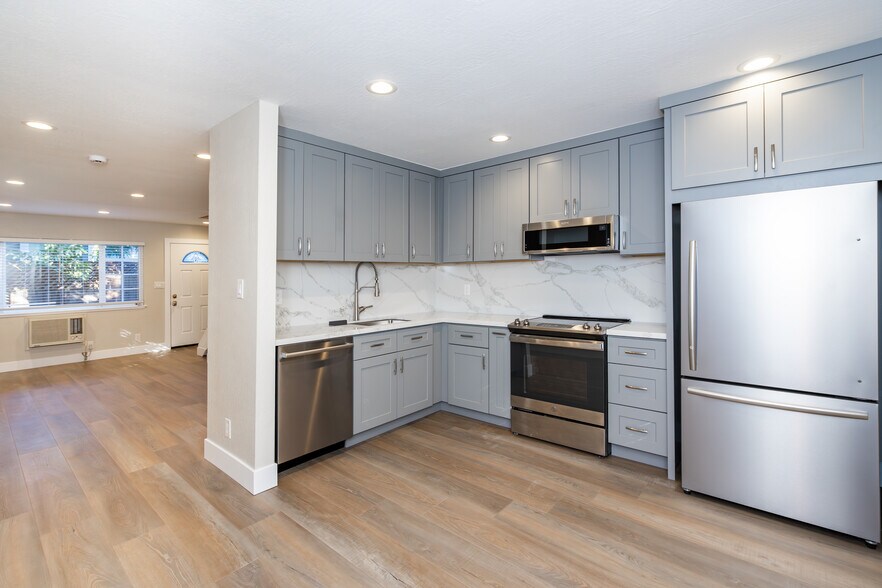 More Photos Of 37 Pacheco St, San Rafael Apartments For Sale
