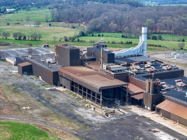 More Photos Of 134 Waupaca Dr, Etowah Manufacturing For Sale