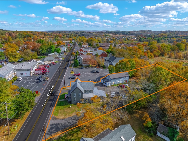 More Photos Of 5761 Lower York Rd, New Hope Storefront Retail Residential For Lease