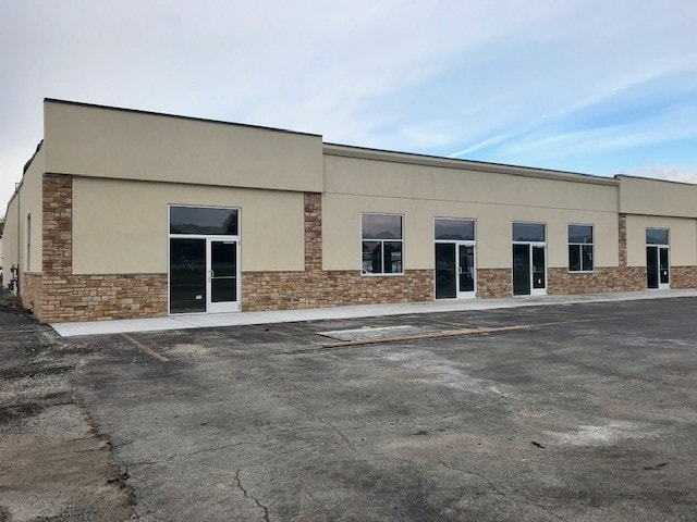 More Photos Of 1109 Honey Ct, De Pere Storefront Retail Office For Lease