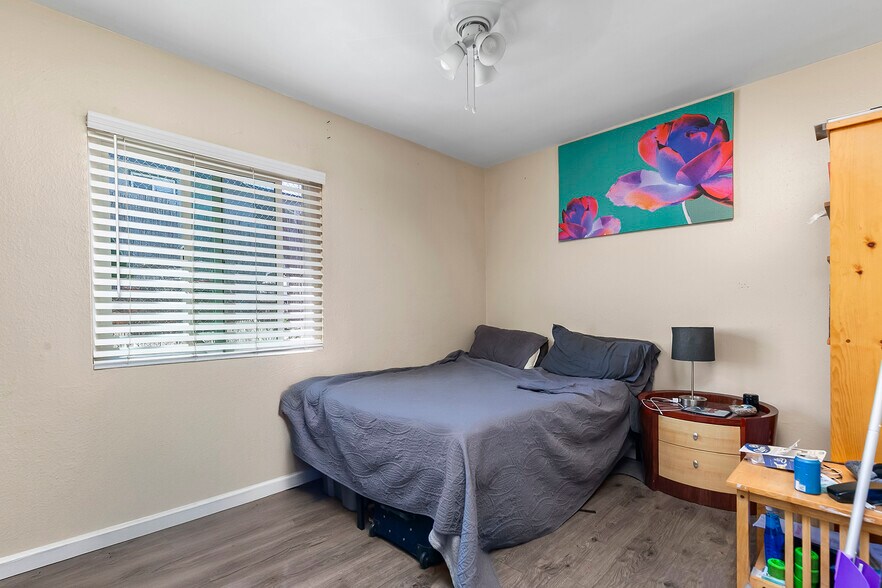 More Photos Of 4225-4227 Whittier St, San Diego Apartments For Sale