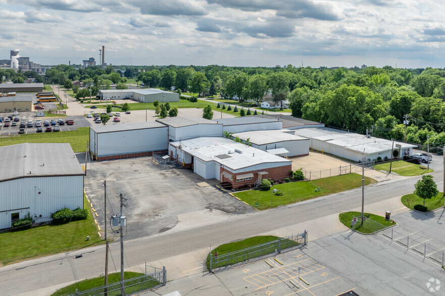 Primary Photo Of 2015 E Olive St, Decatur Refrigeration Cold Storage For Lease