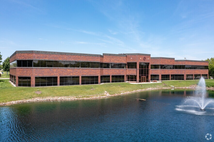 Primary Photo Of 300 N Patrick Blvd, Brookfield Office For Lease