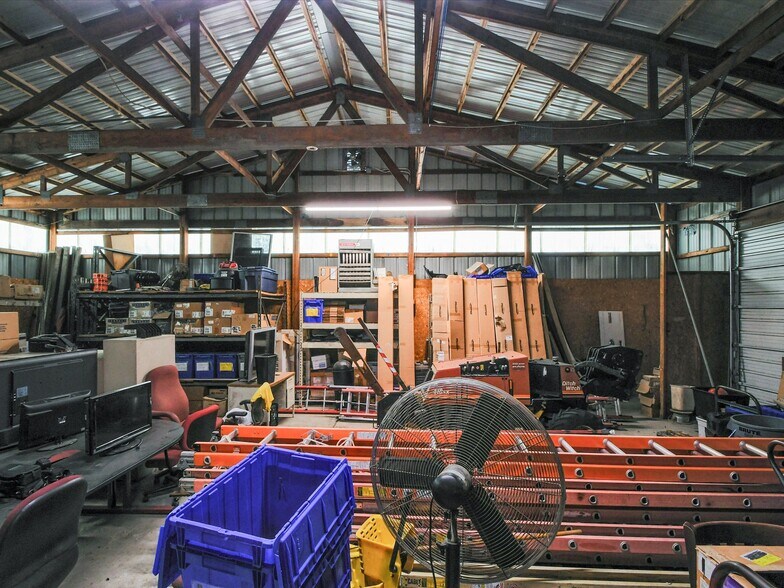 More Photos Of 610 Front St, Catasauqua Warehouse For Sale