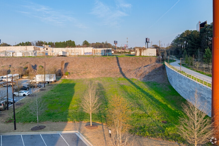 More Photos Of 352 University Ave SW, Atlanta Land For Lease