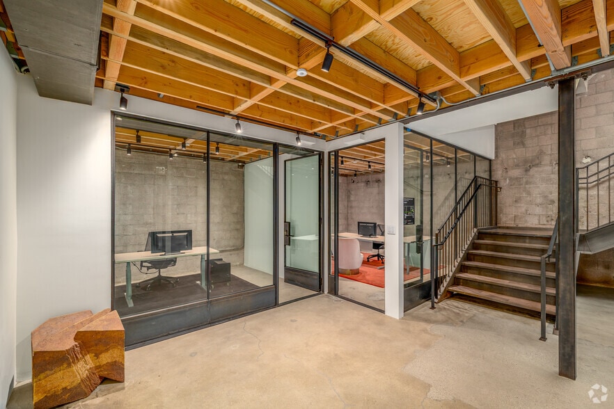 More Photos Of 5872 Smiley Dr, Culver City Loft Creative Space For Lease