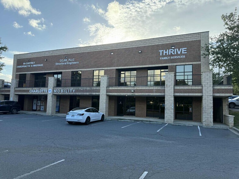 More Photos Of 852 Gold Hill Rd, Fort Mill Office For Sale