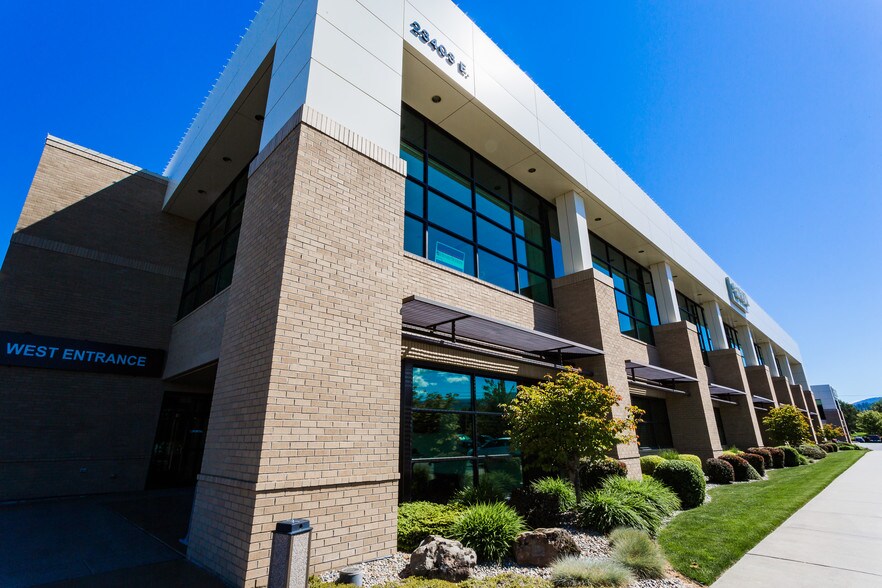 More Photos Of 23403 E Mission Ave, Liberty Lake Office For Lease