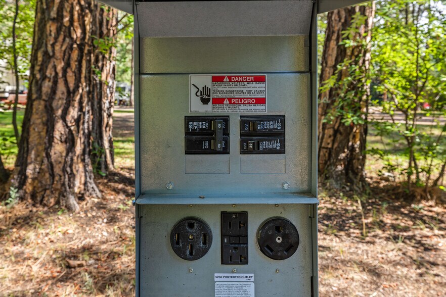 More Photos Of 9955 US Highway 12, Lolo Specialty For Sale