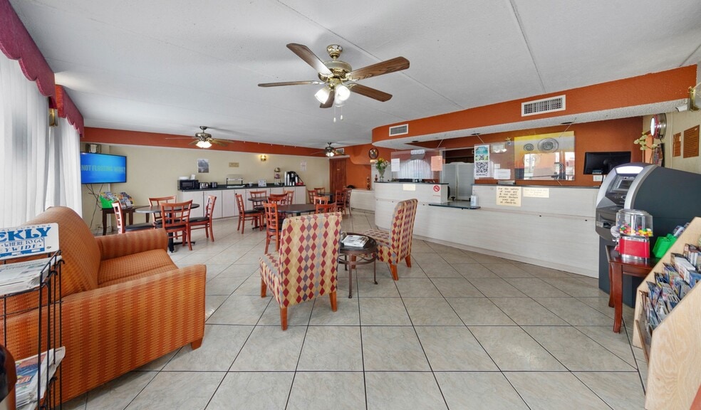 More Photos Of 4109 Padre Blvd, South Padre Island Hotel For Sale