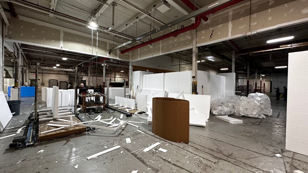 More Photos Of 1727-1801 Union Blvd, Allentown Warehouse For Lease