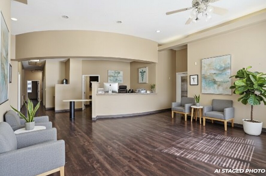 More Photos Of 1650 W Northwest Hwy, Grapevine Medical For Lease