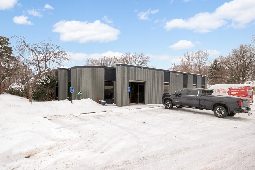 More Photos Of 5701 N Kentucky Ave, Crystal Loft Creative Space For Sale