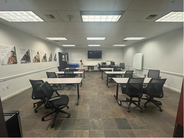 More Photos Of 5515 Industrial Way, Pasco Distribution For Sale