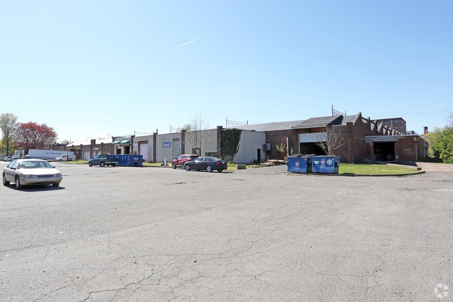 More Photos Of 60 Walnut St, Marcus Hook Manufacturing For Sale