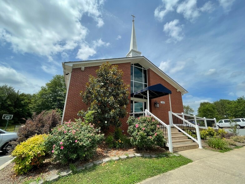 More Photos Of 1945 Old Earnhardt Rd, Kannapolis Religious Facility For Sale
