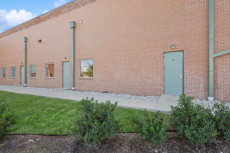 More Photos Of 1395 E Eldorado Pky, Little Elm Storefront Retail Office For Sale