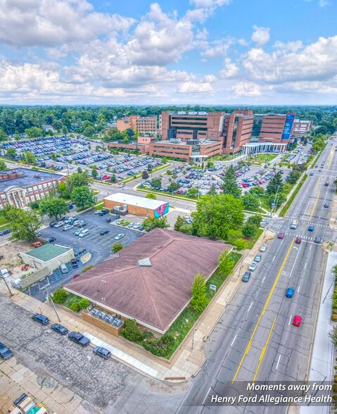 More Photos Of 900 E Michigan Ave, Jackson Office For Lease