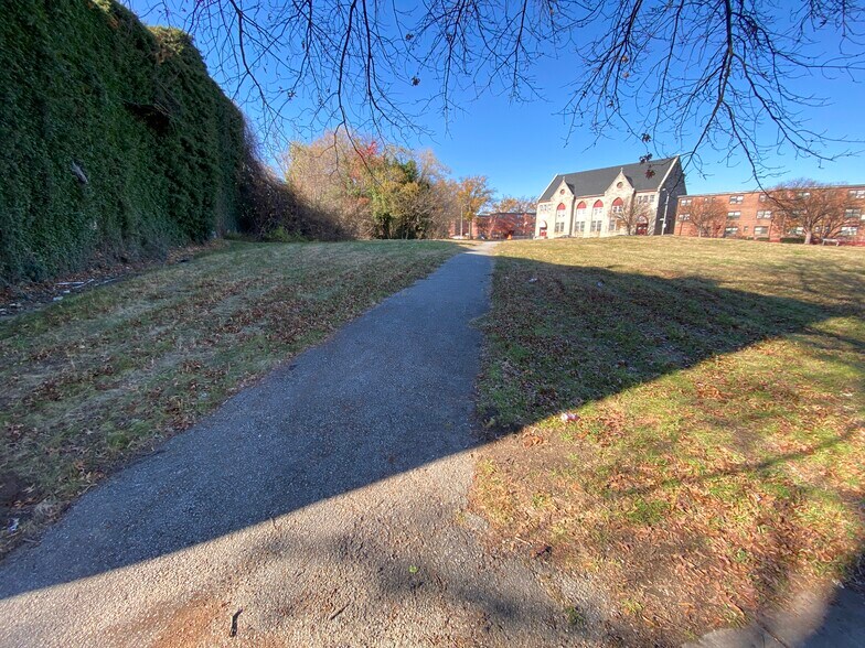 More Photos Of 704 Ensor St, Baltimore Religious Facility For Sale