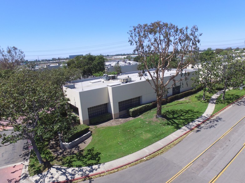 More Photos Of 3505 Cadillac Ave, Costa Mesa Research And Development For Sale