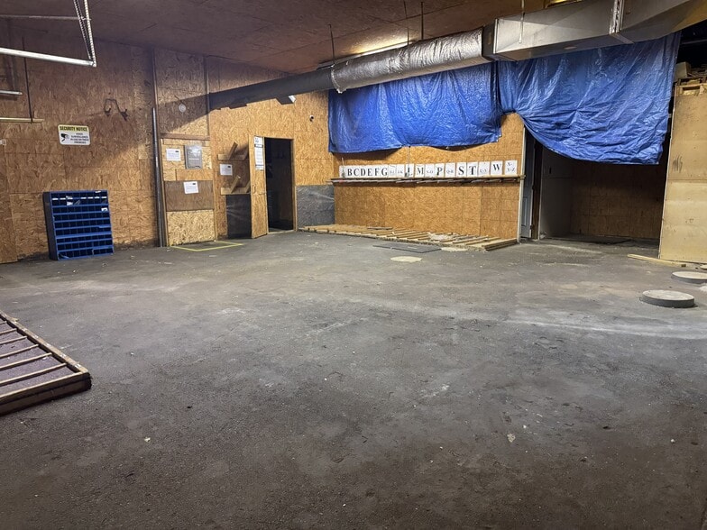 More Photos Of 1712 Ogletown Rd, Newark Flex For Lease