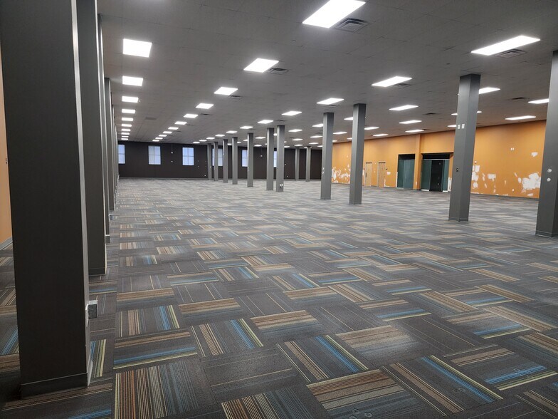 More Photos Of 7011 W Canal Dr, Kennewick Unknown For Lease