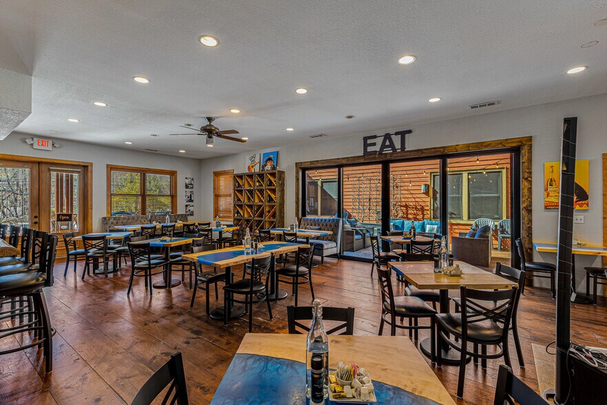 More Photos Of 3093 US Highway 64 E, Sapphire General Retail For Sale