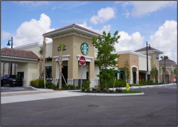 More Photos Of 19533 Highland Oaks Dr, Estero General Retail For Lease