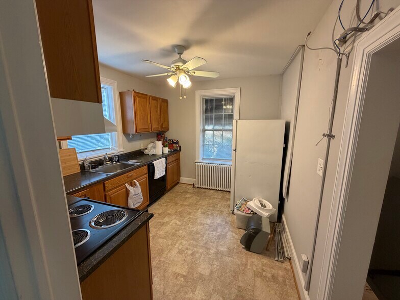 More Photos Of 3453 W Hundred Rd, Chester Office For Sale