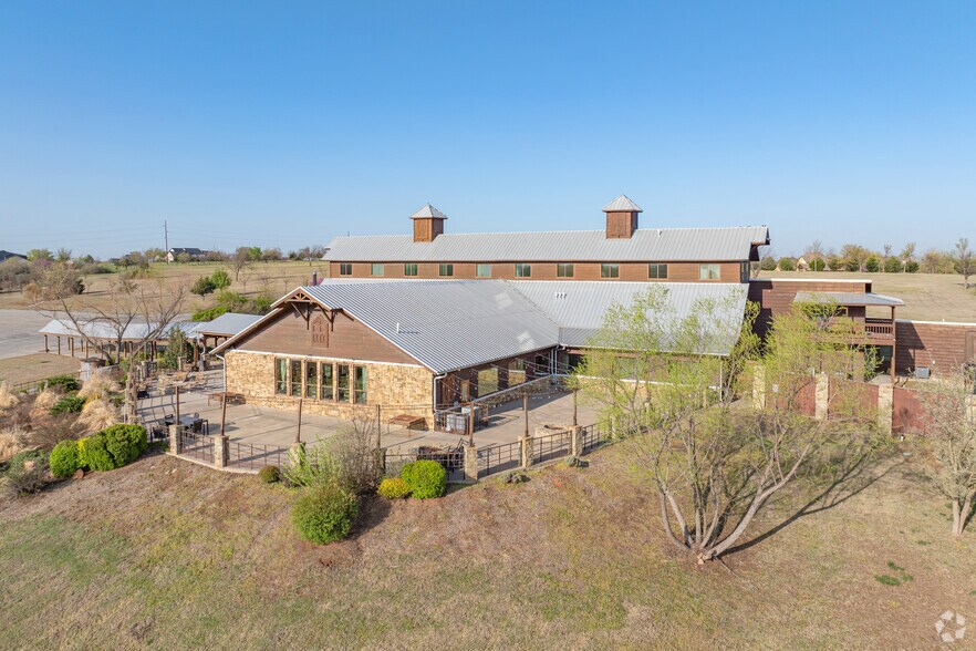 More Photos Of 468 SW 24th Ave, Goldsby Lodge Meeting Hall For Sale